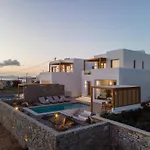 Fyroi Naxos *