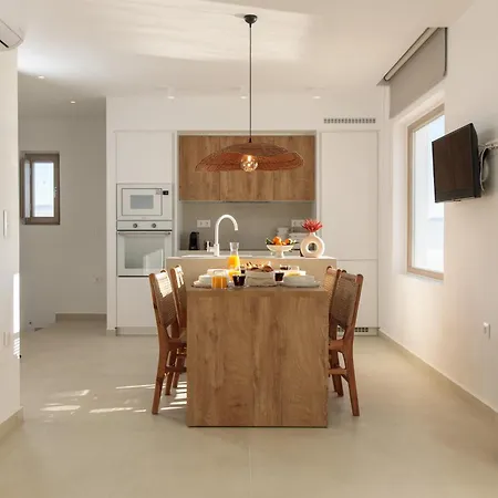 Fyroi Naxos Agia Anna (Naxos)